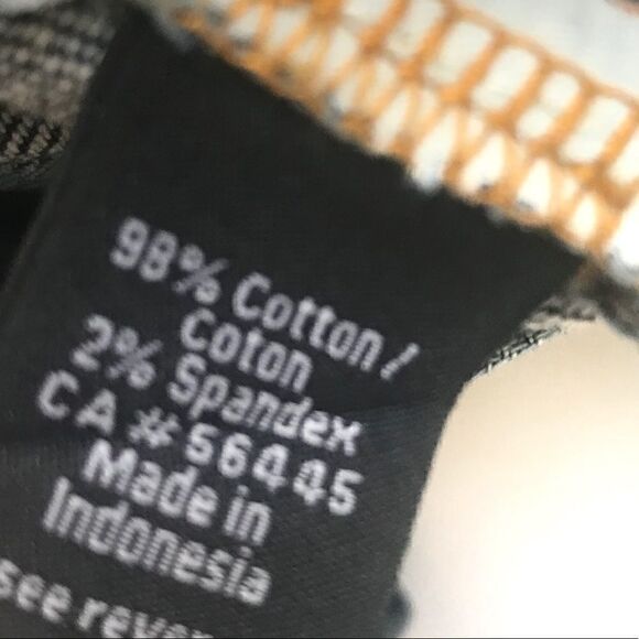 J. Crew Straight Leg Jeans - Picture 7 of 8